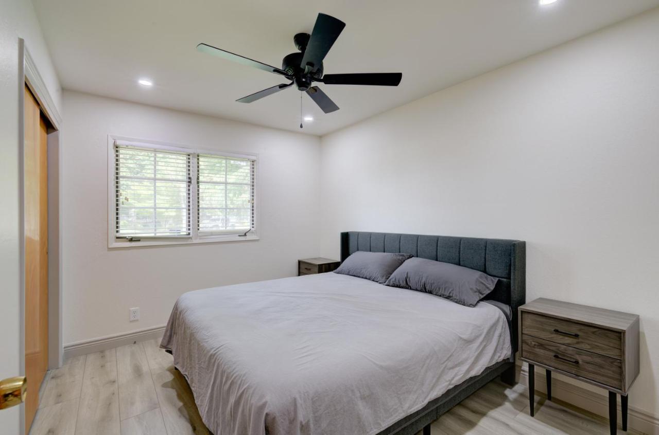 Updated Spacious Home Fresno Exterior foto